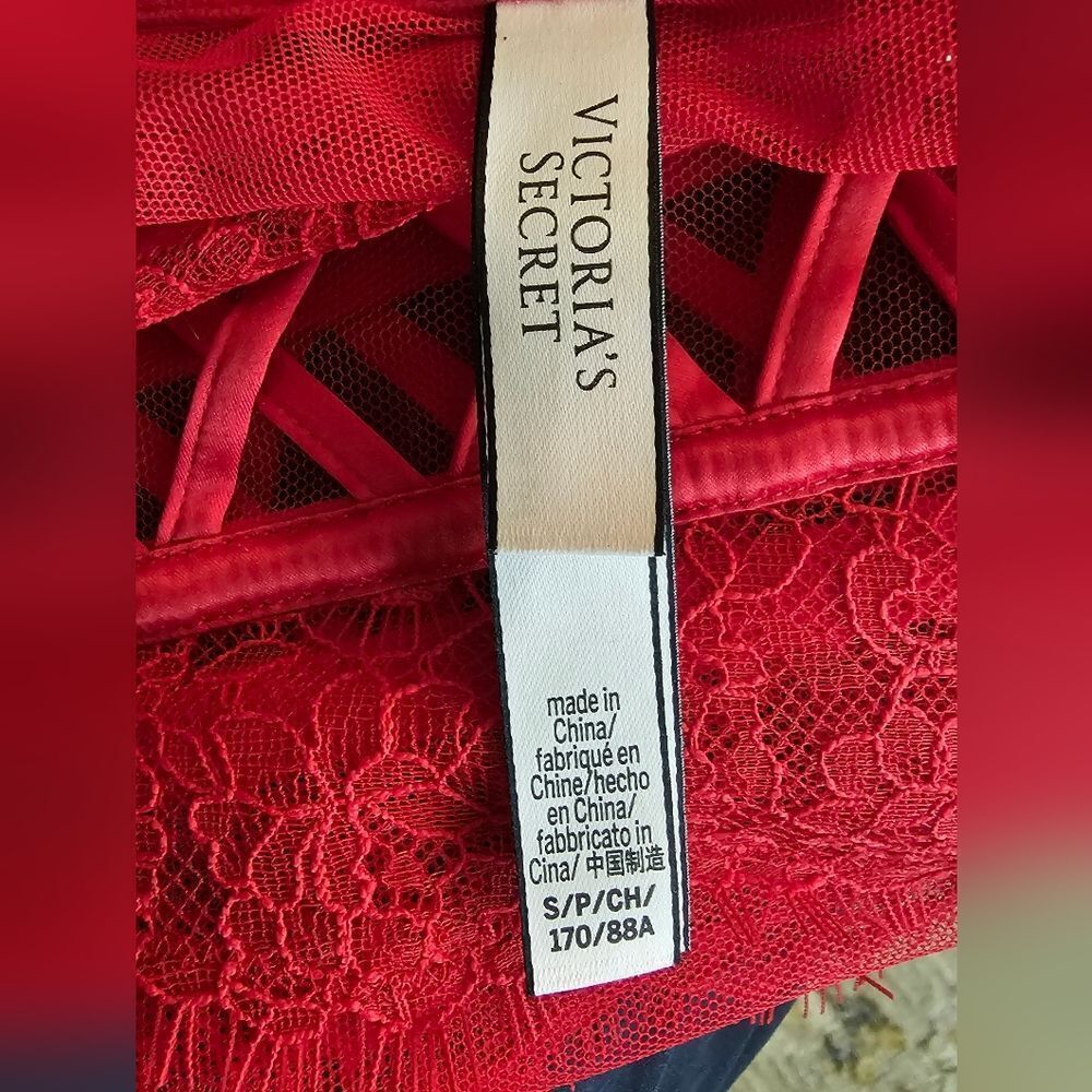 Victoria's Secret Adjustable Red Corset Size Small, Like New - Picture 5 of 5
